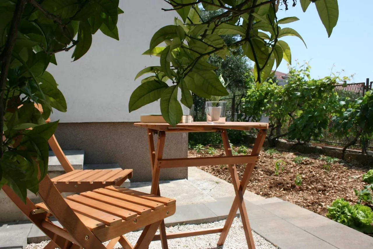 Apartments Antea Trogir